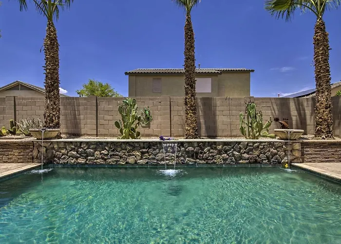 Chic Getaway W/ Outdoor Oasis & Pool Maricopa